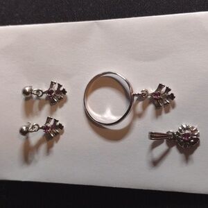 Vintage silver ring set w red stone